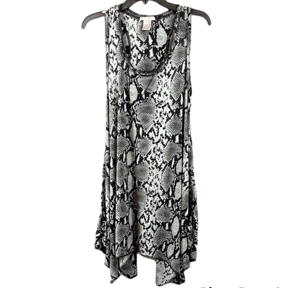 Sweet Juliet Other - Sweet Juliet Faux Snake Skin Nightgown